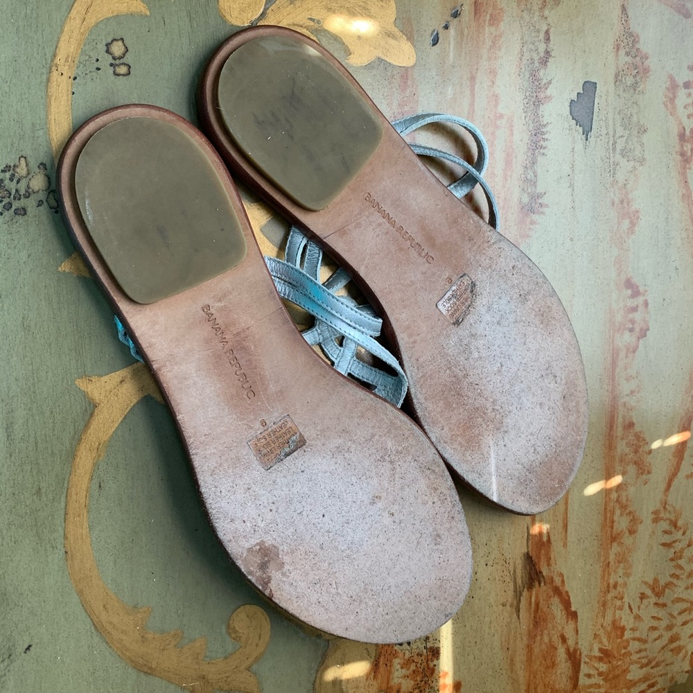 Banana Republic silver sandals - Picture 3 of 3